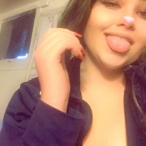 Meet your Posher, Carissa